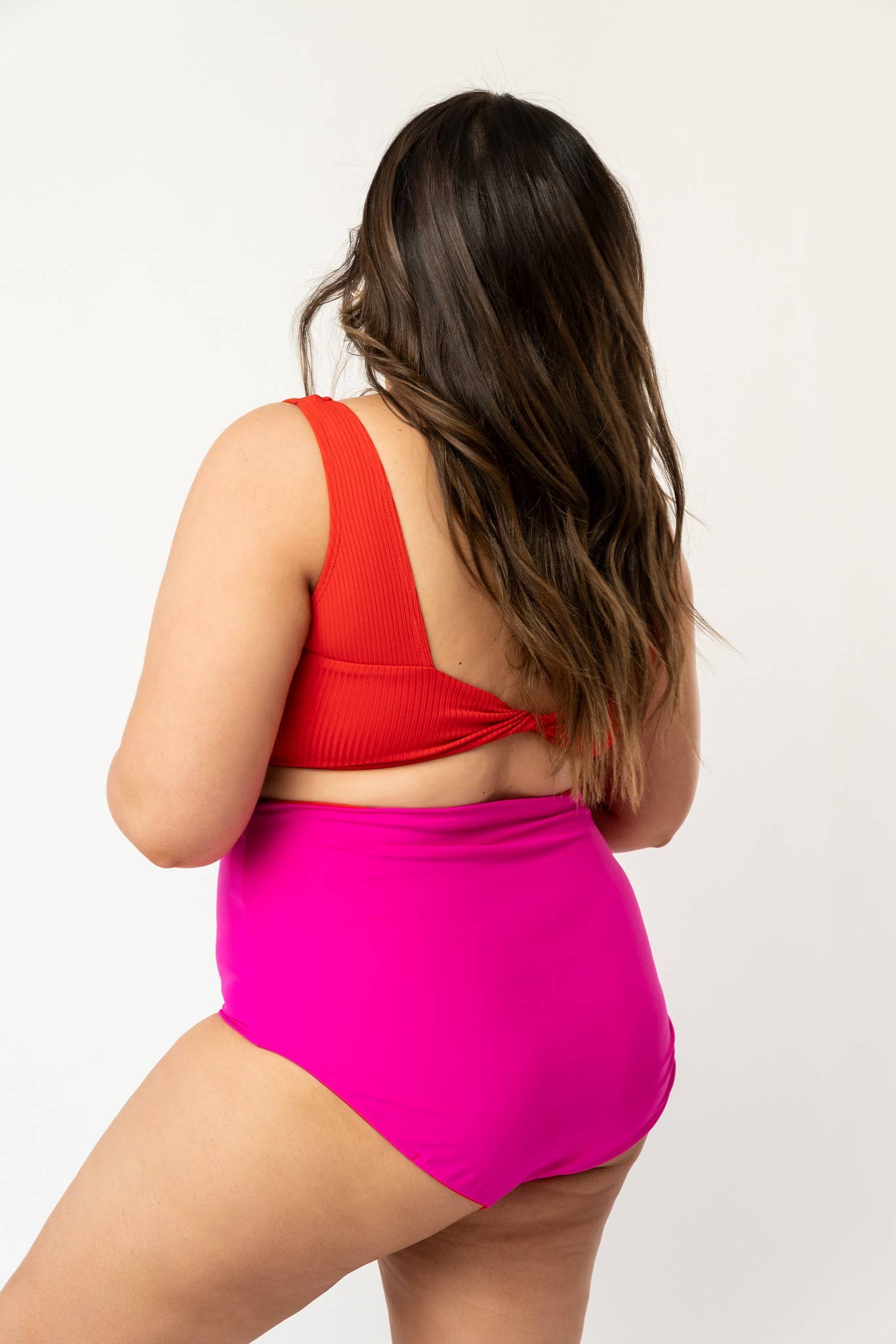 Coral Reef Swim - Poppy Red Twisted Back Swim Top: Poppy Red / L