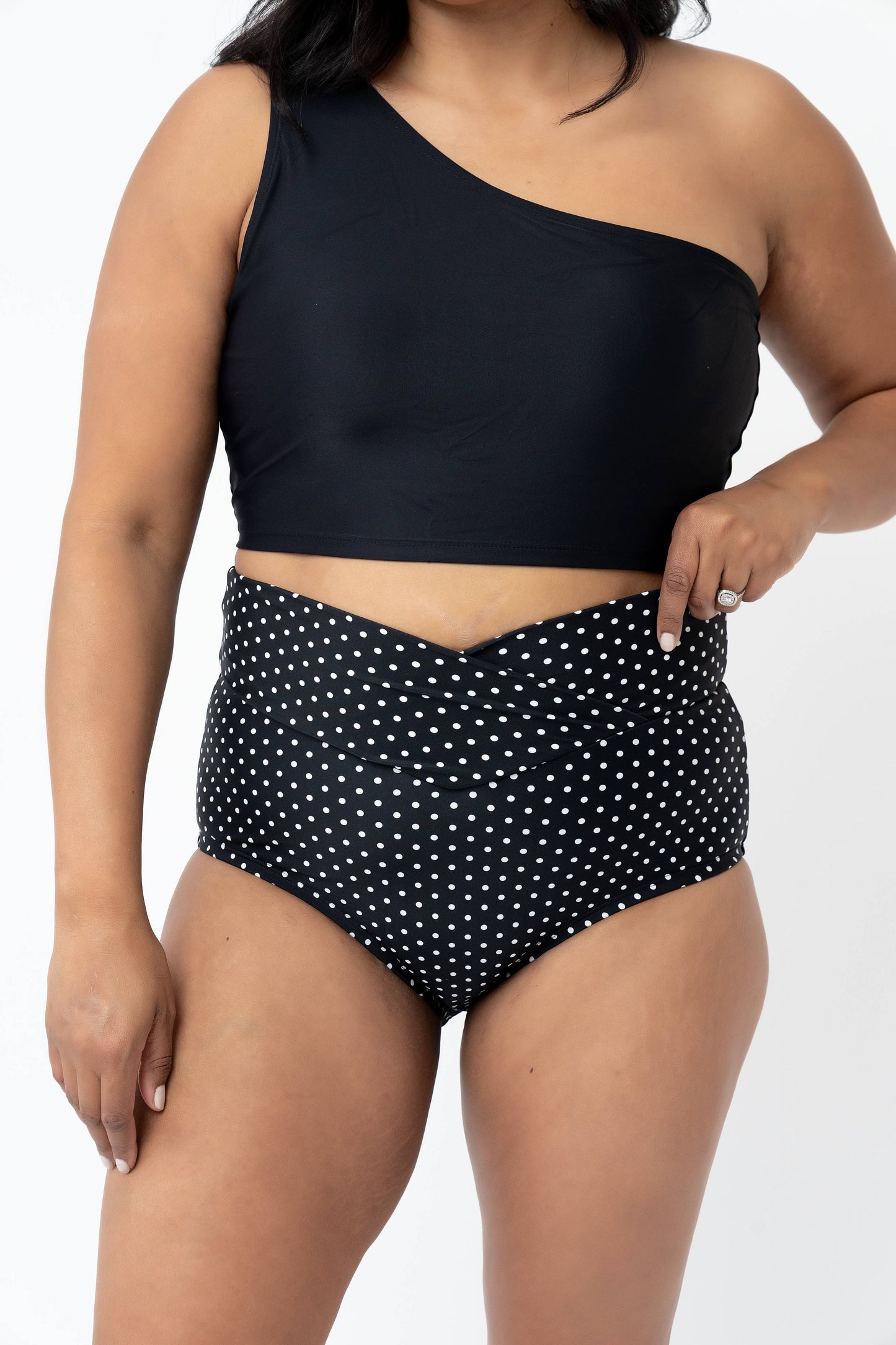Coral Reef Swim - Black & White Polka Dot Ultra High V-Cut Swim Bottom: Medium